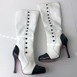Size 8 sexy White Button knee-high boots
